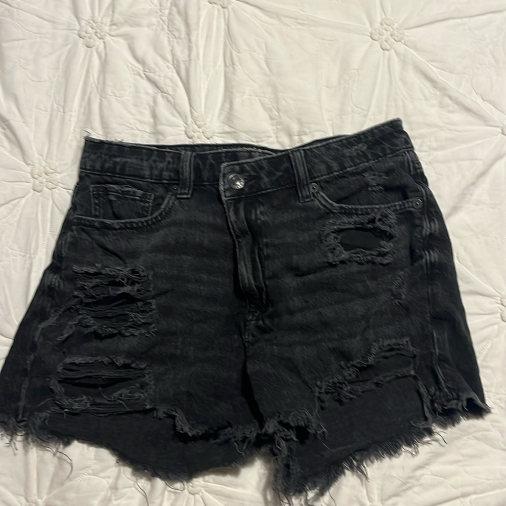 AE CROSSOVER DENIM
MOM SHORT